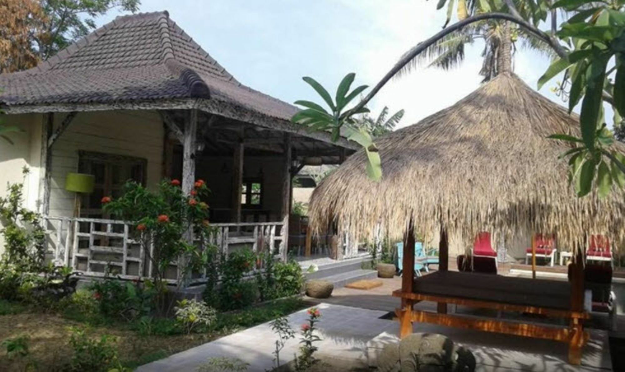 Scallywags Smugglers Gili Air Ngoại thất bức ảnh